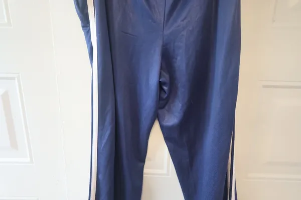 Zoey Beth women's sweatpants sweats jersey in navy blue and white size large. - Image 13
