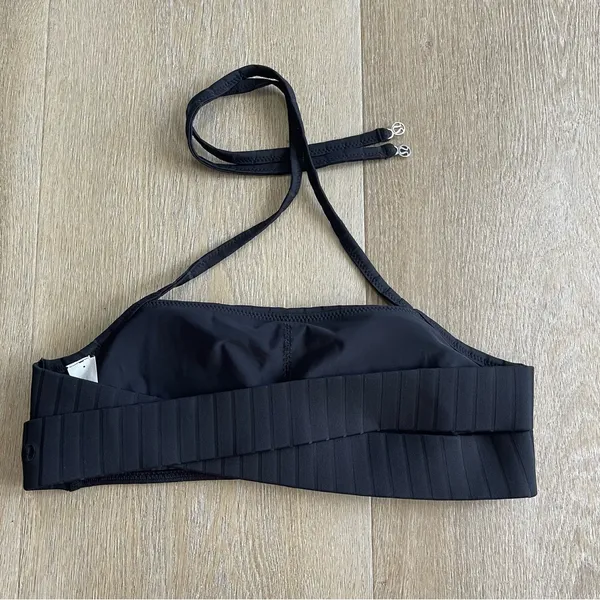 Lululemon Ribbed Halter Swim Top - Image 3