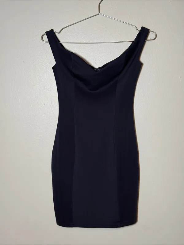 Tobi Navy Off-Shoulder Mini Bodycon Dress - Image 4