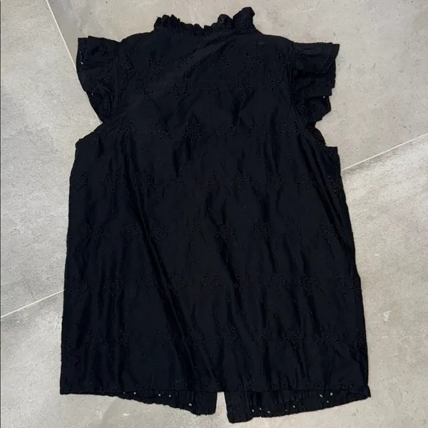 J. Crew Black Eyelet Ruffle Sleeve Blouse {XXS} - Image 3