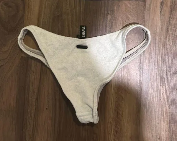 Triangl Bikini - Image 2