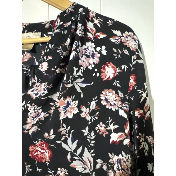 LOFT Blouse Large Black Floral Button Front Rayon Lightweight Womens - Image 4