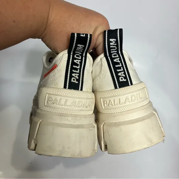 Palladium white revolt low textile sneakers lug sole women’s size 8‎ chunky Y2K - Image 10