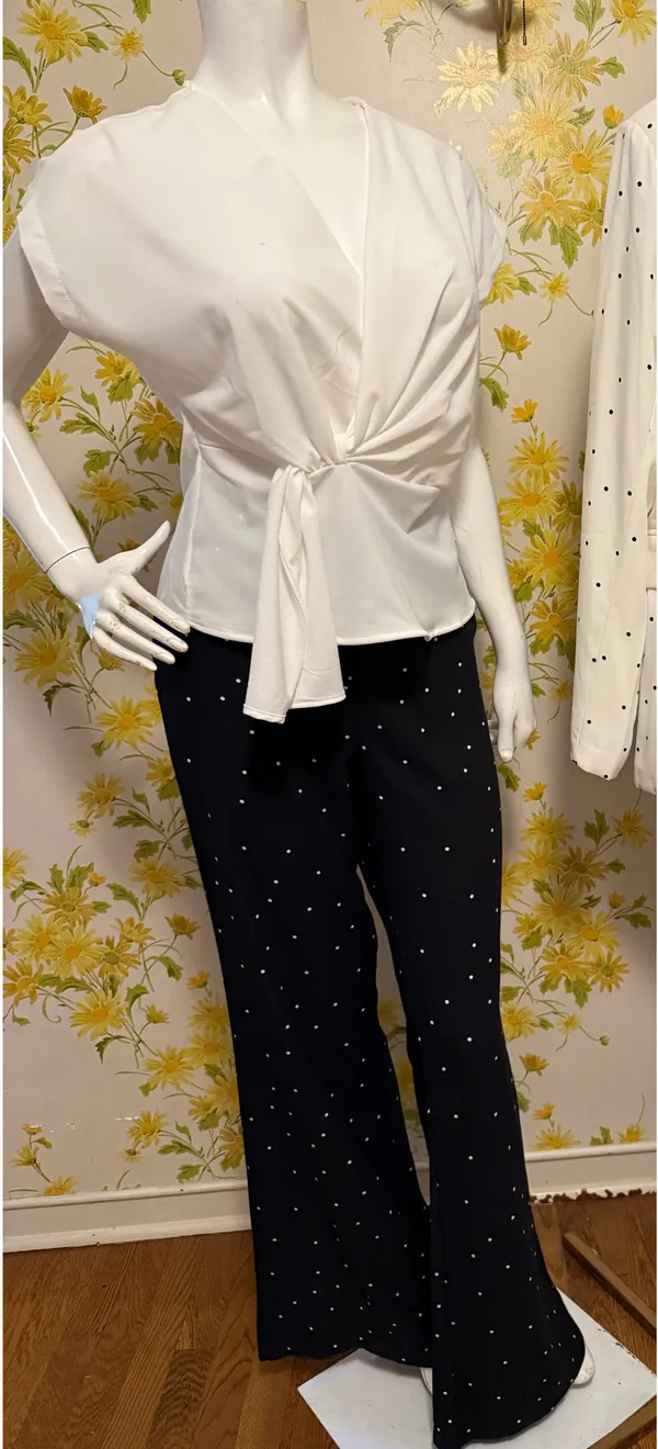Haute Monde white Wrap Tie Peplum Top size L - Image 3