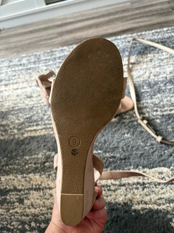 Arizona heels  - Image 2