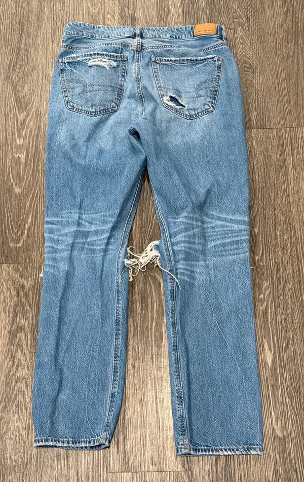 American Eagle Ripped Tomgirl Jeans - Image 2