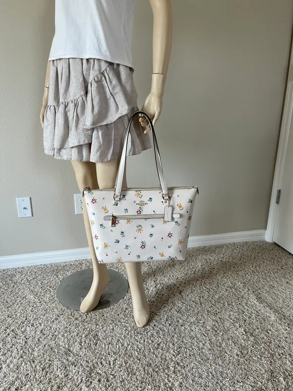 Coach Purse - Image 7