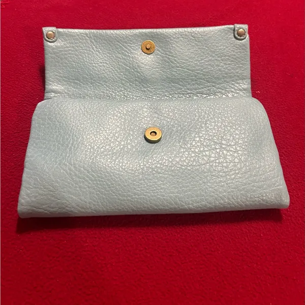 Pebbled Light Blue Leather Fold - Image 3