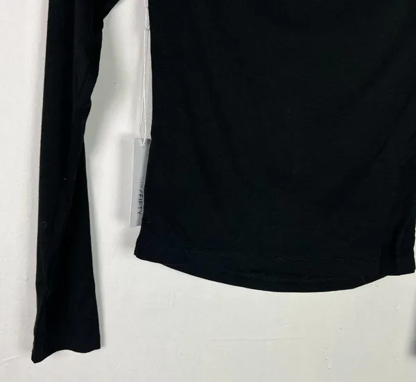 NWT Six/Fifty Black Off The Shoulder with Front Cut Out Shirt Size Medium M NEW - Image 12