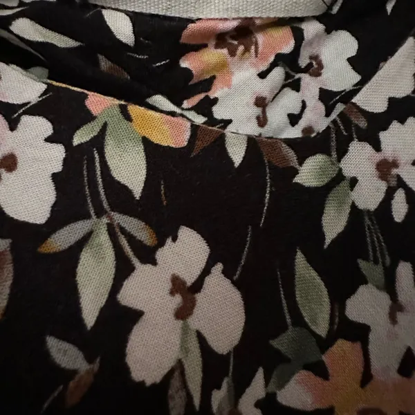 Audrey 3+1 Cowl Neck MIDI Flower Print Dress - Image 2