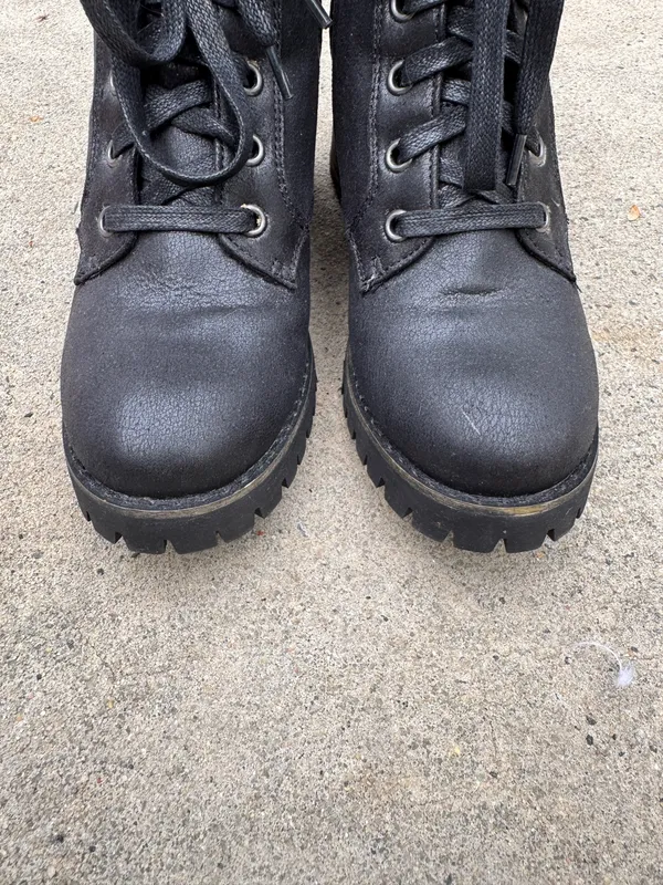 Steve Madden Fur Boots - Image 5