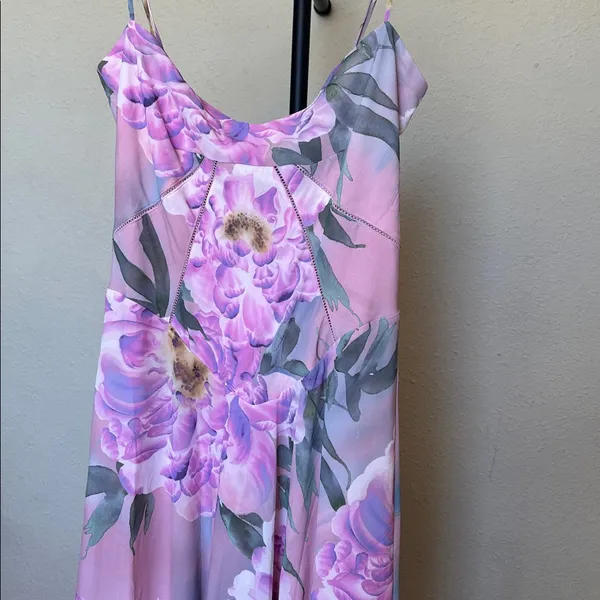 House‎ of CB ‘Seren Pink Floral Floral Lace Back Maxi Dress NWOT Size L A-C - Image 6