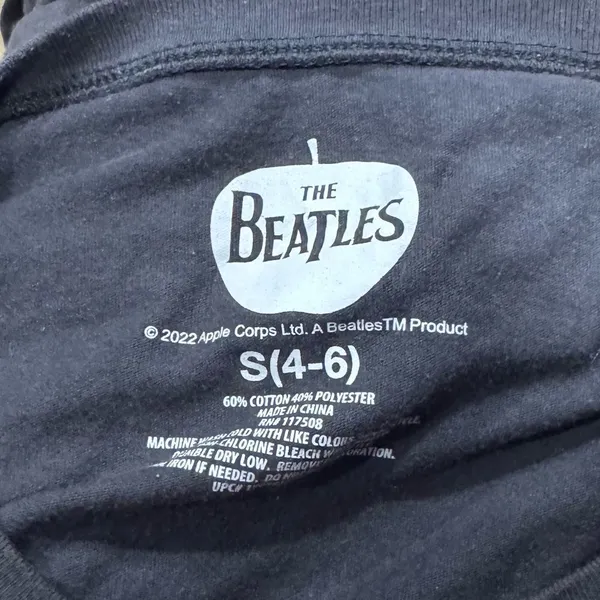 The Beatles Short Sleeve Graphic Tee Shirt Women’s Small - Image 2