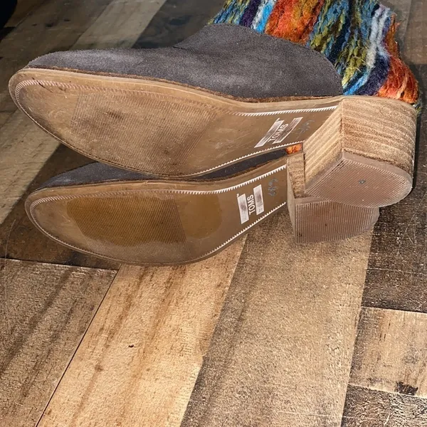 Toms ankle boots booties yarn embellished boho 7.5 brown‎ leather suede Leila - Image 7