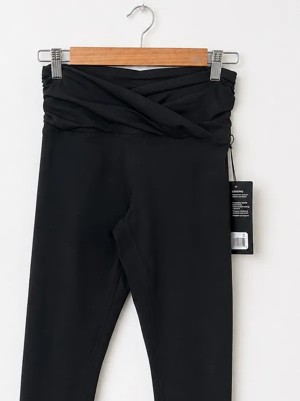 Zobha Avery Leggings Women’s Size M Black Crossover Ruched Waist Ankle NWT - Image 3
