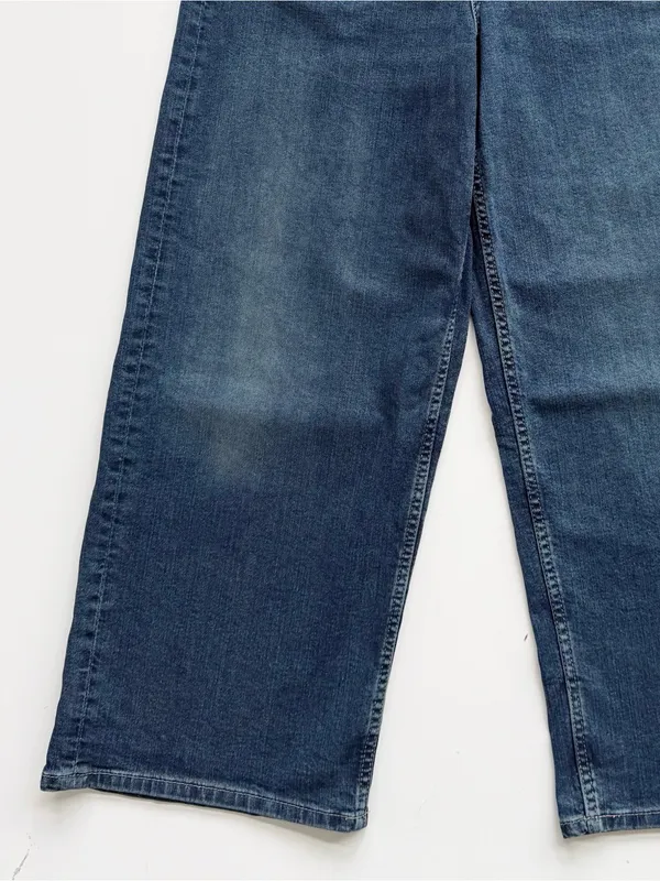 H&M High Rise Wide Legged Jeans size 10 - Image 4