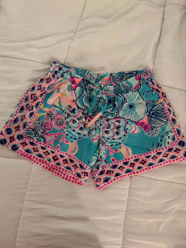 Lilly Pulitzer shorts xxsmall - Image 9