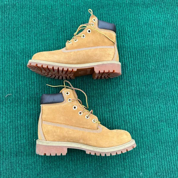 Timberland 6 Inch Premium Waterproof Boot 'Wheat' Nubuck Size 4 Women’s Size 5.5 - Image 2