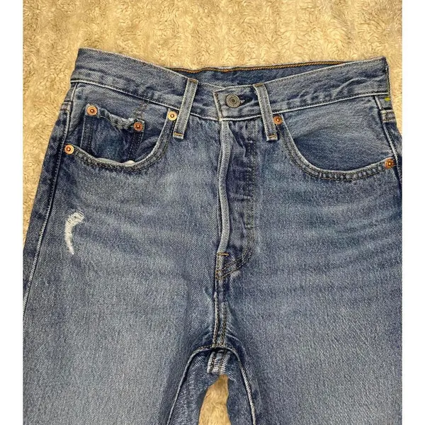 Levi's 501S Skinny classic distressed button-fly denim jeans Size 24x30 - Image 2