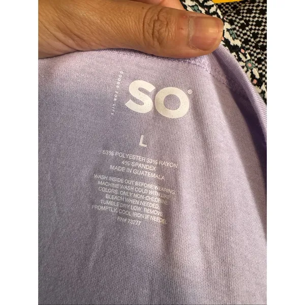 SO Lavender Purple Short Sleeve Crewneck T-Shirt Womens Size Large L Curved Hem - Image 6