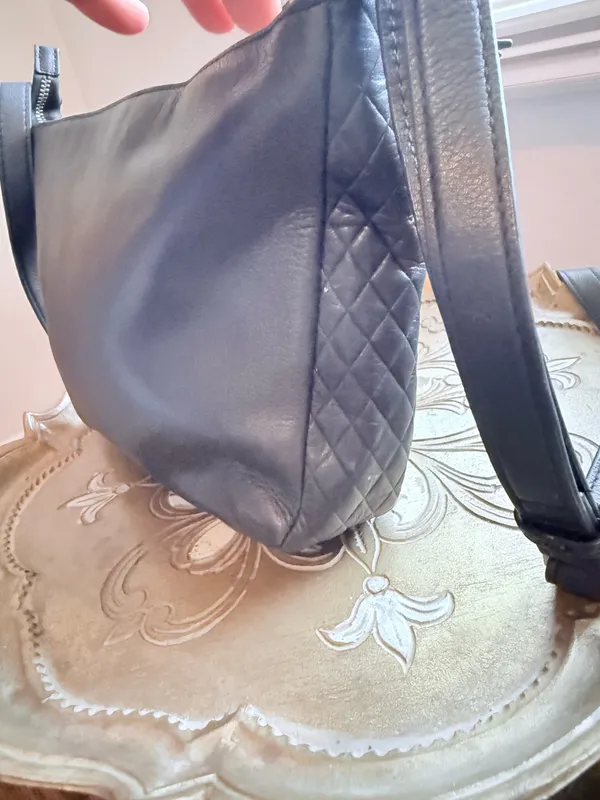 Vera Bradley Shoulder Bag - Image 3
