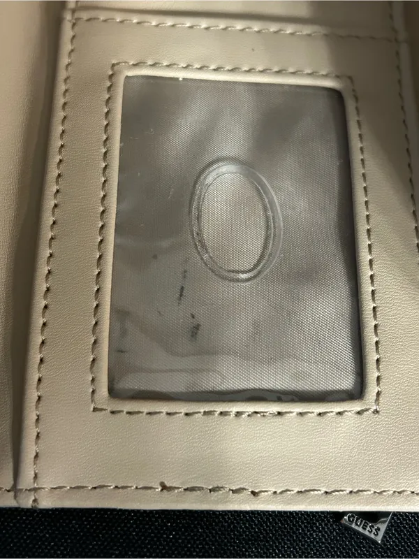 Guess Women’s Cream Logo Print Clutch Wallet - Image 8