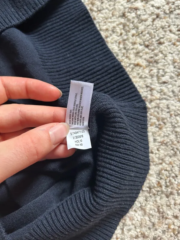 Gap Navy Blue Turtleneck  - Image 4