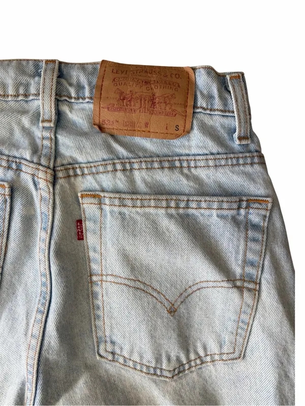 Vtg 90s Levi’s 521 jeans light wash tapered leg high rise - Image 6