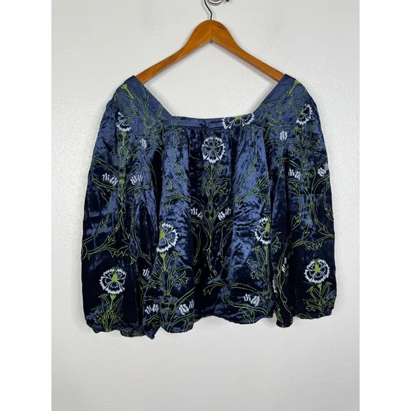 Anthropologie Navy Blue Velvet Embroidered Floral Puff Sleeve Blouse Large - Image 2