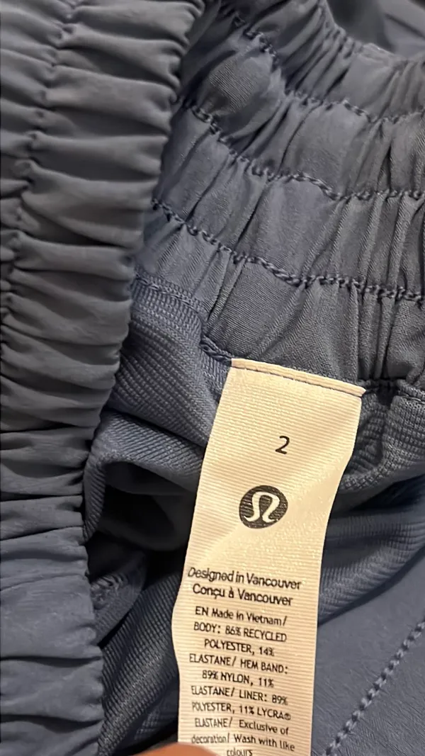 Lululemon Hotty Hot Shorts 4” Lined Color Oasis Blue - Image 5