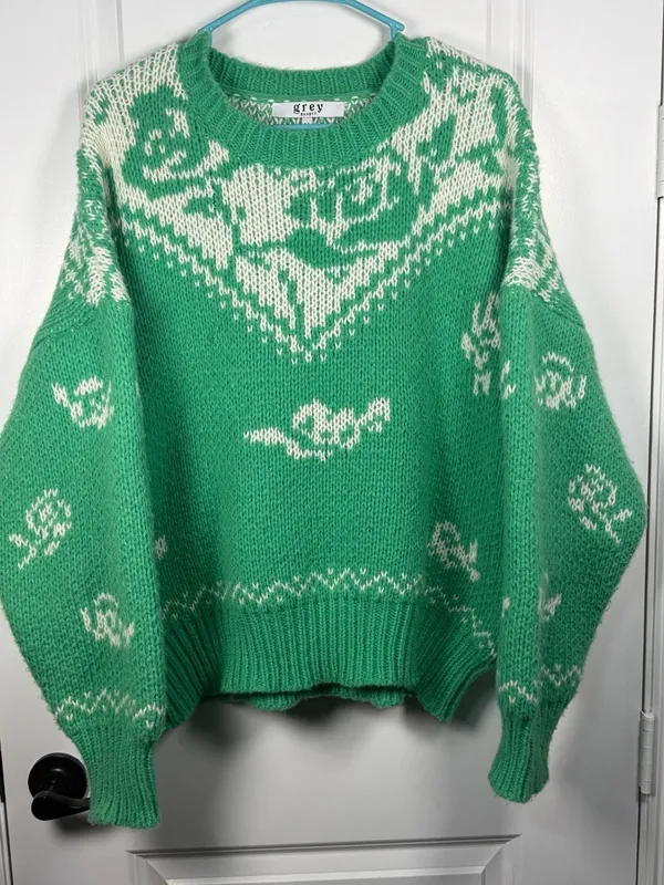 Grey Bandit Green and White Floral Pattern Crew Neck Sweater - Image 2