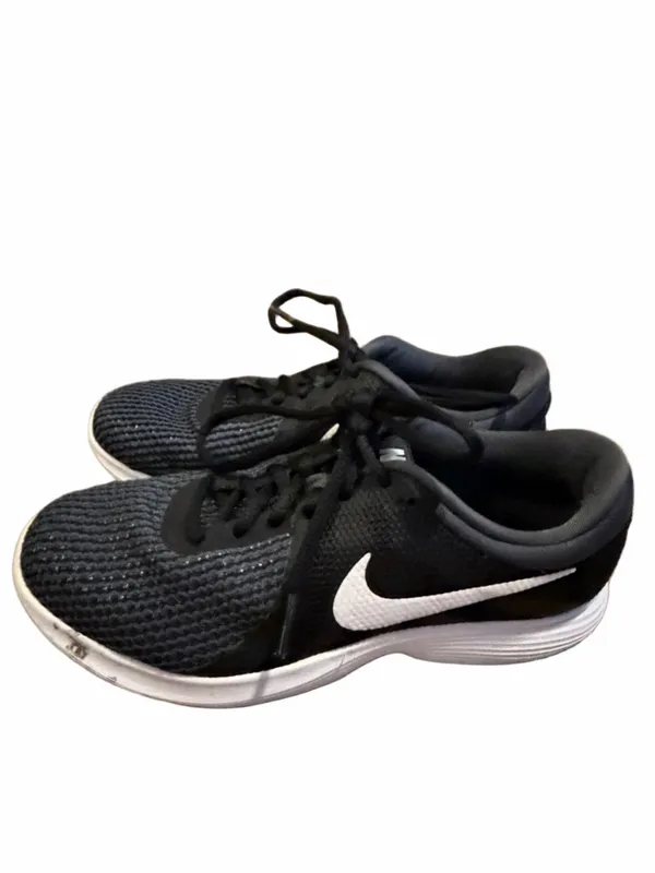 Nike Black and White Mesh Training Sneakers - Image 3