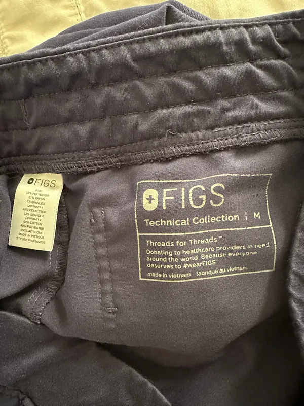 FIGS Jogger Scrub Pants - Image 3