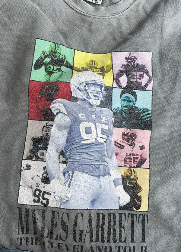 Comfort Colors Cleveland Browns sweatshirt - Image 3