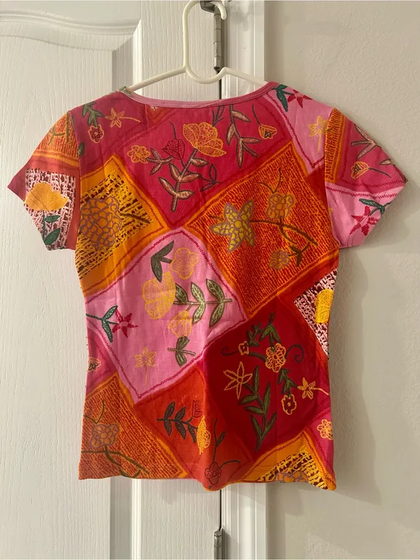 Jasmine Pink & Orange Floral Patchwork V-Neck Tee - Image 4