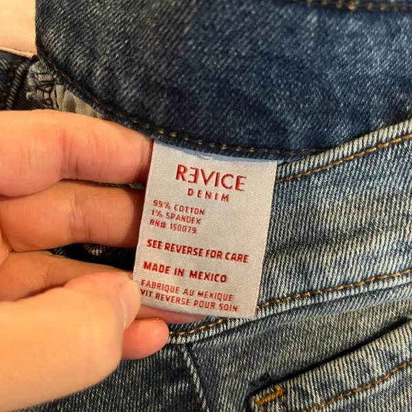 Revice Denim NWT Venus Crop in LightYear wash Star jeans - Image 8
