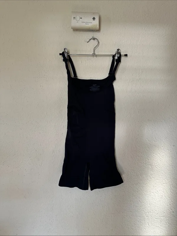 NEW‎ SKIMS Seamless Sculpt Butt Lifting Open Bust Bodysuit in Onyx Size M - Image 6
