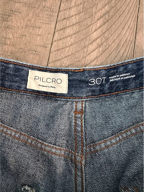 Pilcro Anthropologie High Rise Relaxed Wide Leg Jeans Women’s size 30T Tall - Image 8