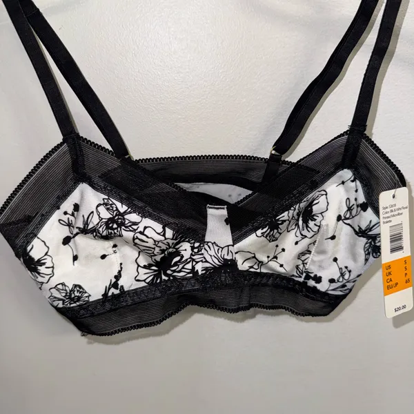NWT $20 Sam Edelman Black & White Floral Mesh Pullover Microfiber Bralette S - Image 8