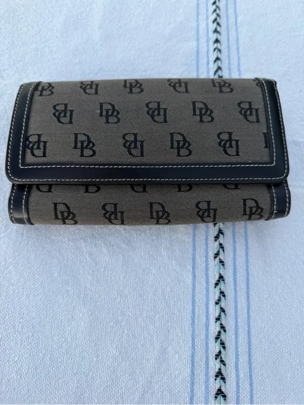Dooney & Bourke Vintage DB Monogram Tote 3pc Set Bag Wallet Coin Purse Y2K Chic! - Image 5