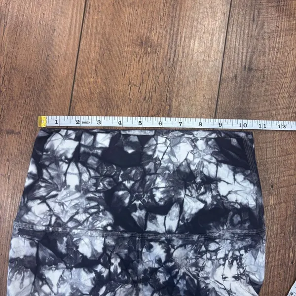 Lululemon Wunder Under Crop High-Rise Tight *Dual Shibori Full-On Luxtreme Sz 2 - Image 6