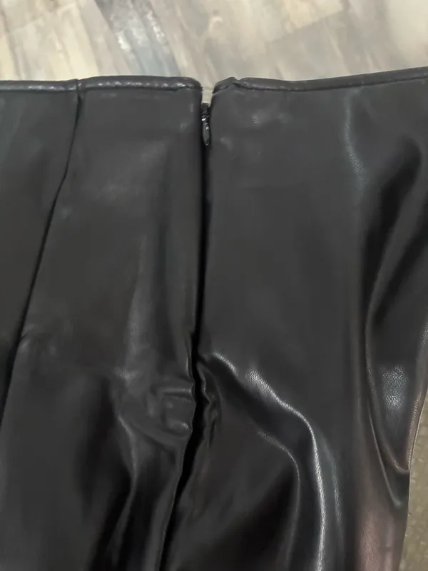 Abercrombie & Fitch Size XS Vegan leather pants. - Image 3