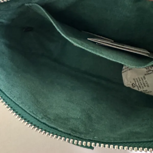 Coach C8306 Lonnie Baguette In Signature Jacquard & Leather Green - Image 7