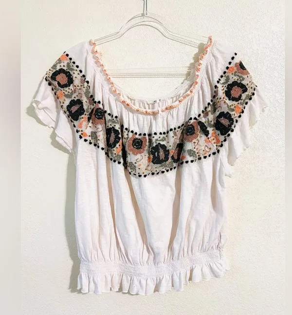 Free People sienna Off-Shoulder embroidery White Top Size: M - Image 3