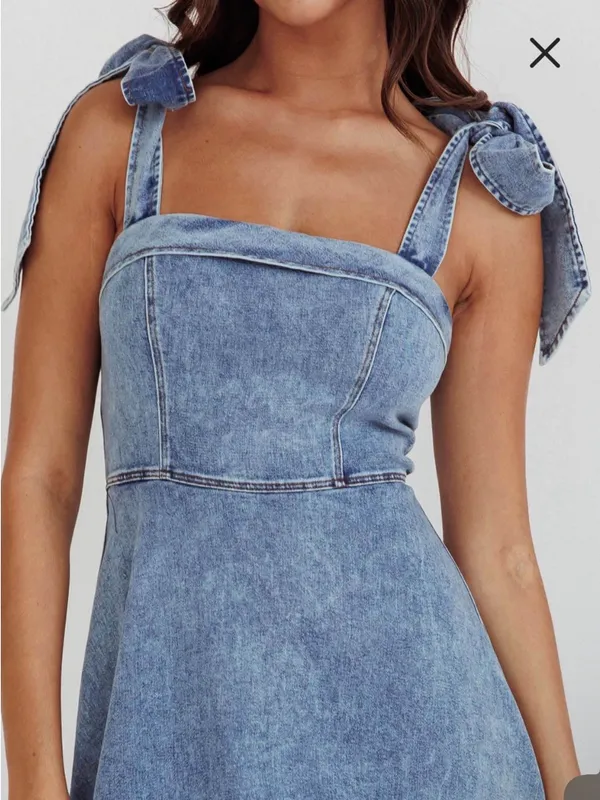 Selfie Leslie Jeanie Bow Shoulder Midi Dress Wash Denim Blue - Image 4