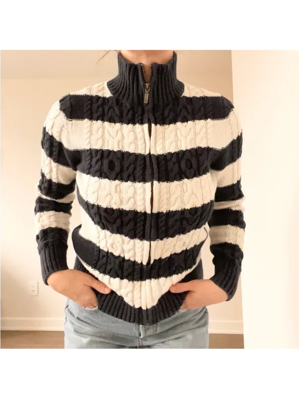 Vintage L.L. Bean Navy Striped Cable-Knit Zip Sweater - Image 4
