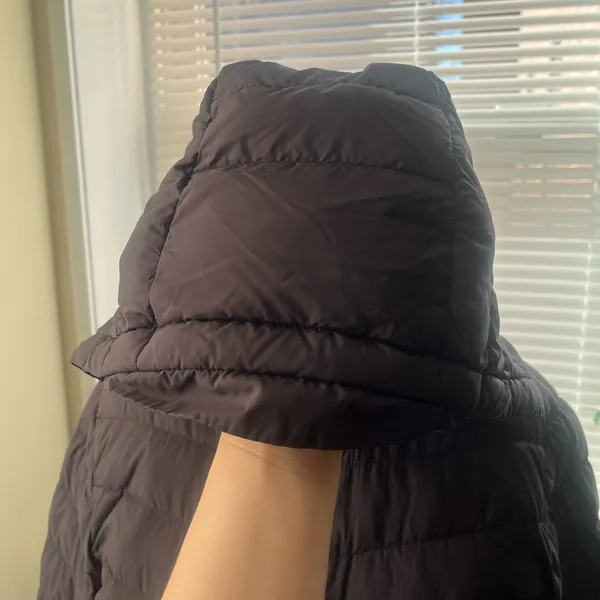 Patagonia Women’s black hooded long down puffer full zip jacket size M - Image 8