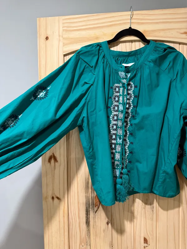 Green floral shirt Size M - Image 2
