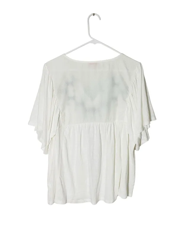 KNOX ROSE Embroidered Flutter Sleeve Top - Image 4