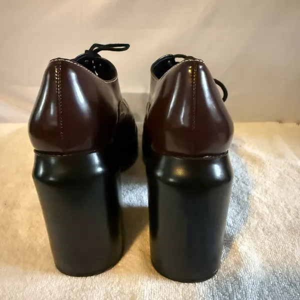 Gianni Bini Heels Platform Pumps Maroon/Burgandy size 10 - Image 2
